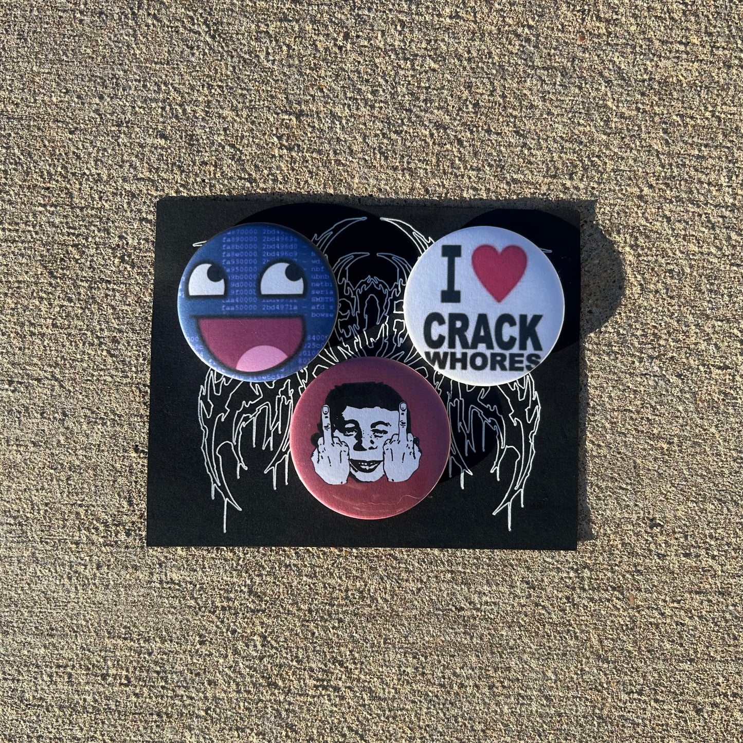 mystery pins (3 pack)