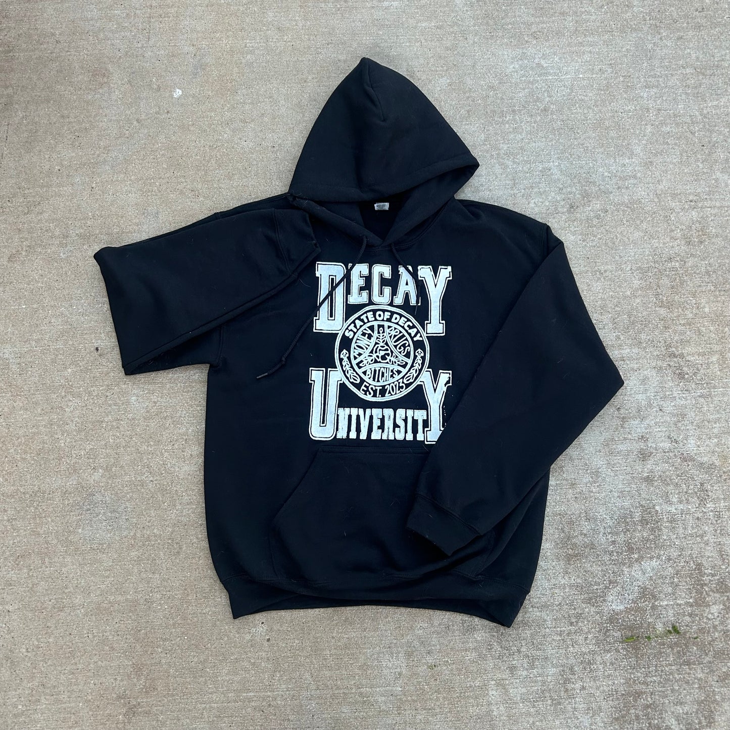 decay university hoodie (black)